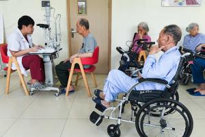 Đề xuất hạ 10 tuổi hưởng trợ cấp: Giáo sư chỉ ra tiêu chí quan trọng nhất