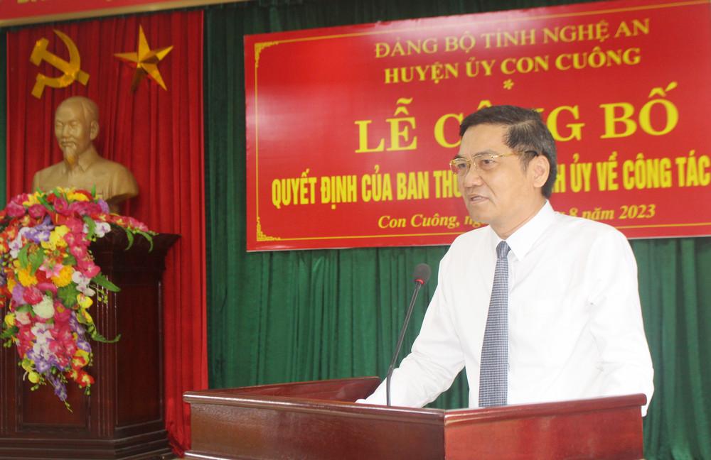 Phó Bí thư Tỉnh uỷ Hoàng Nghĩa Hiếu phát biểu tại buổi lễ.