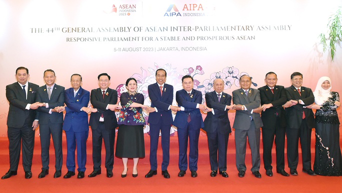 PG88 go Bắn cá Quốc hội Vương Đình Huệ và Tổng thống Indonesia Joko Widodo, PG88 go Bắn cá Hạ viện Indonesia, PG88 go Bắn cá AIPA 2023 Puan Maharani cùng đại biểu chụp ảnh lưu niệm. Ảnh: TTXVN