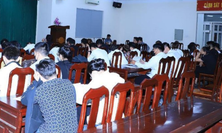 Công an Đồng Nai tạm giữ 22 người của công ty Lộc Phúc. Ảnh: CACC