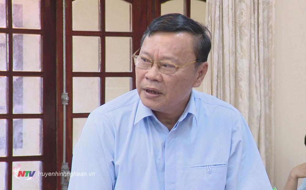 Đồng chí Bùi Thanh Bảo - Bí thư Huyện uỷ, PG88 go Bắn cá HĐND huyện Tân Kỳ phát biểu thảo luận.