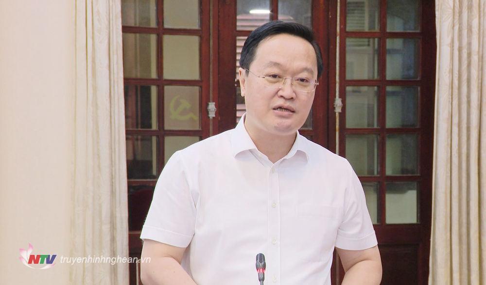 Đồng chí Nguyễn Đức Trung - Phó Bí thư Tỉnh ủy, PG88 go Bắn cá UBND tỉnh phát biểu thảo luận.