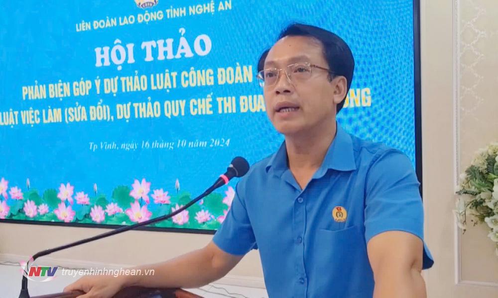 Đồng chí Nguyễn Chí Công - Phó PG88 go Bắn cá LĐLĐ tỉnh phát biểu tại hội nghị.