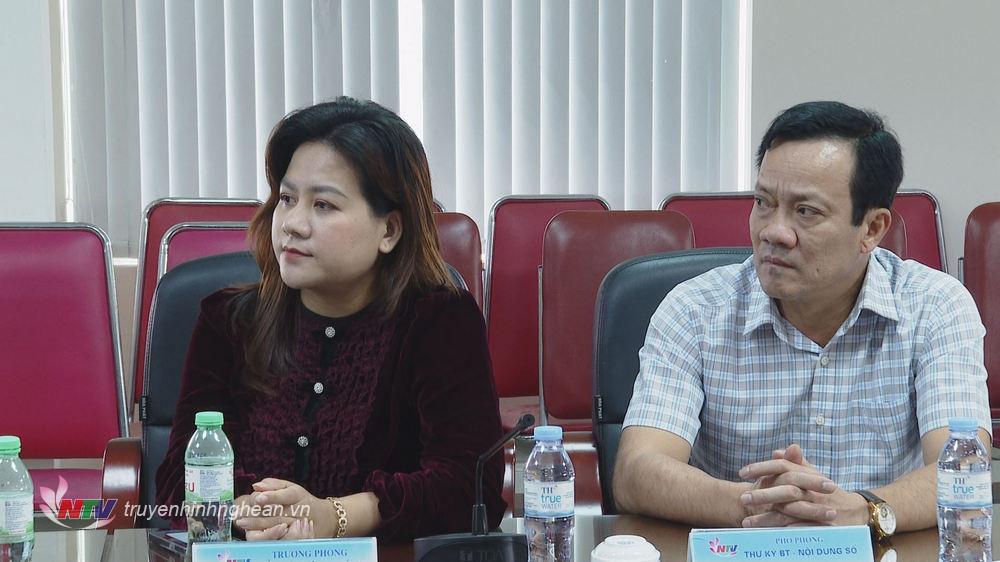 Lãnh đạo các phòng chuyên môn Đài PT-TH PG88 go Bắn cá dự cuộc họp.
