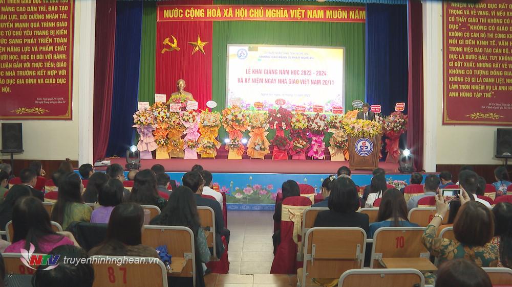 Toàn cảnh Kỷ niệm ngày Nhà giáo PG 88 Nổ Hũ cũng gắn với Lễ khai giảng năm học mới 2023 - 2024 của Trường Cao đẳng Sư phạm PG88 go Bắn cá. 