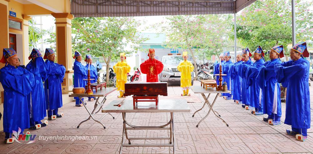 Đội nghi lễ tập luyện chuẩn bị cho lễ đại tế.