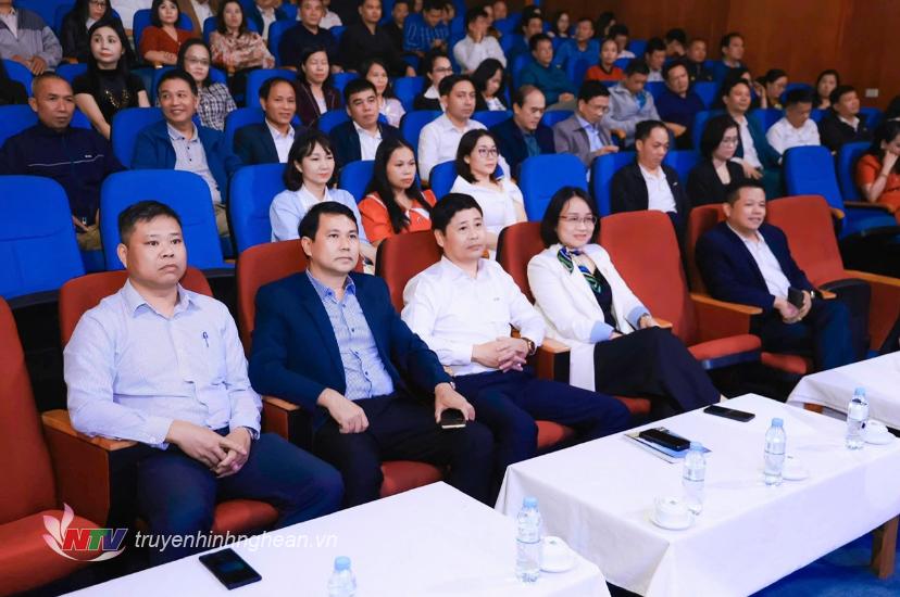 Lãnhđạo Đài PT-TH PG88 go Bắn cá dự hội thảo trong khuôn khổ Link Vào PG88 link.