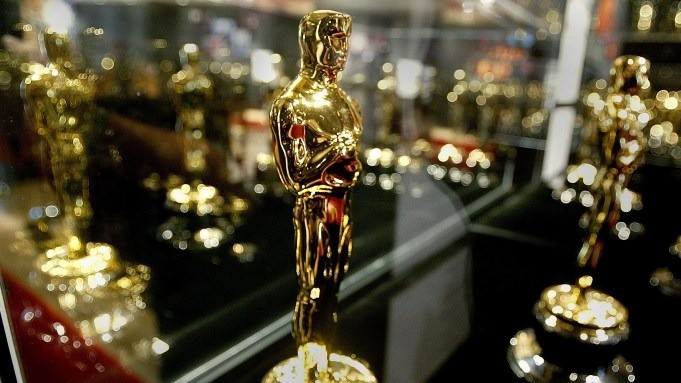 Mùa giải Oscar đang bước vào giai đoạn cao trào khi Viện Hàn lâm công bố danh sách đủ điều kiện tranh giải của 3 hạng mục phim hoạt hình, phim tài liệu và phim quốc tế.