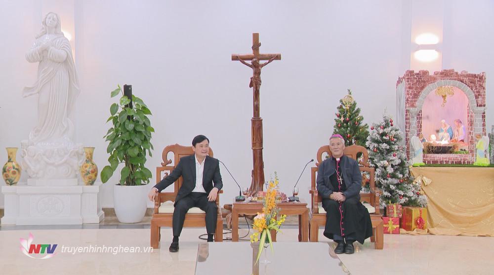 Bí thư Tỉnh uỷ Thái Thanh Quý phát biểu chúc mừng.