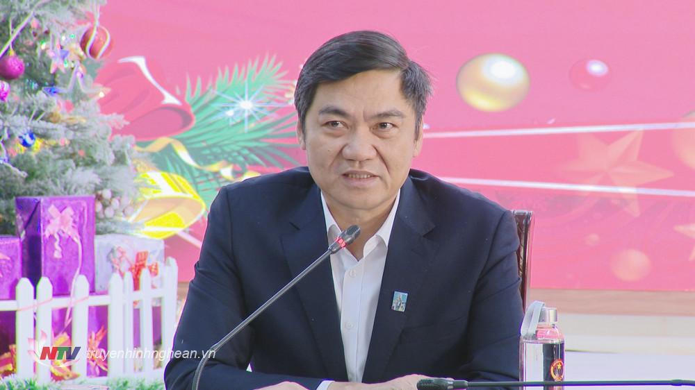 Phó Bí thư Tỉnh ủy Hoàng Nghĩa Hiếu phát biểu chúc mừng.