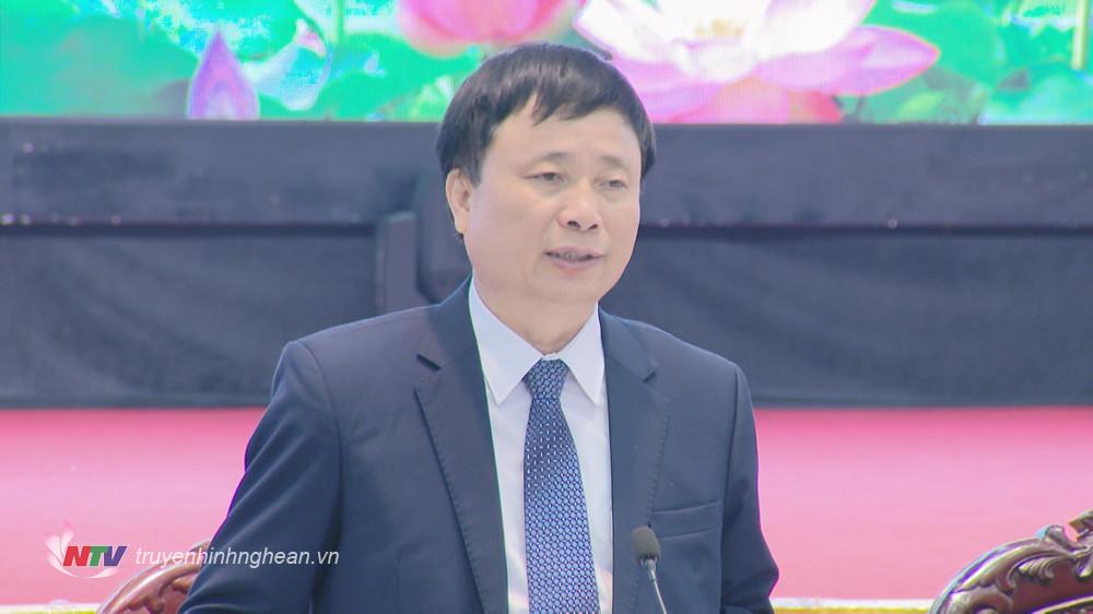 Phó PG88 go Bắn cá UBND tỉnh Bùi Đình Long phát biểu tại hội thảo.