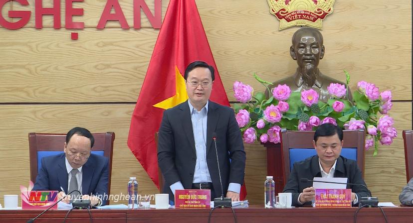 PG88 go Bắn cá UBND tỉnh Nguyễn Đức Trung phát biểu kết luận phiên họp.