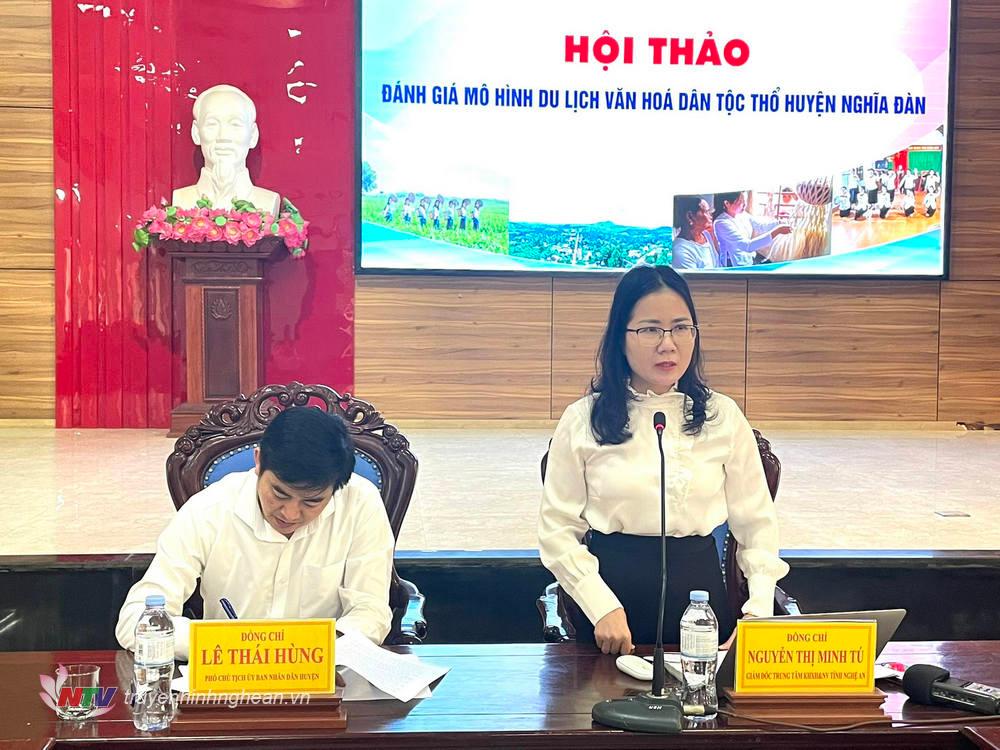 Đại diện Trung tâm Khoa học PG88 go Xócđĩa và Nhân văn, Sở Khoa học và Công nghệ phát biểu tại hội thảo