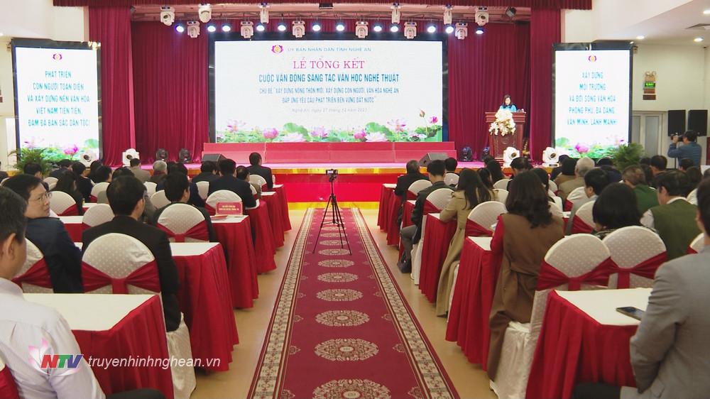 Toàn cảnh buổi lễ.