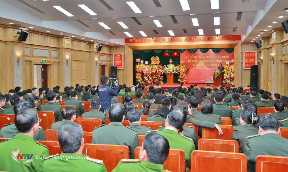 Toàn cảnh buổi lễ.