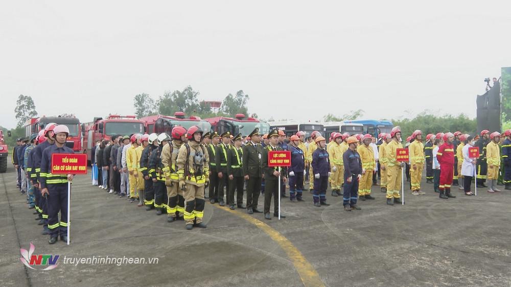 Các lực lượng tham gia diễn tập.