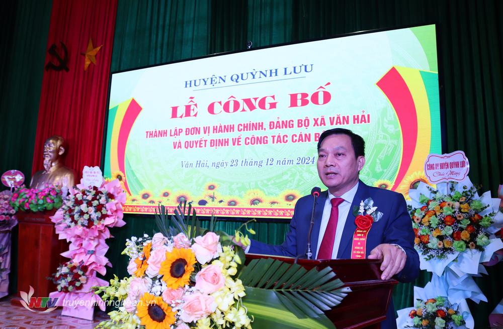 Đồng chí Lê Xuân Kiên, Phó Bí thư Thường trực Huyện ủy, PG88 go Bắn cá HĐND huyện phát biểu tại buổi lễ.