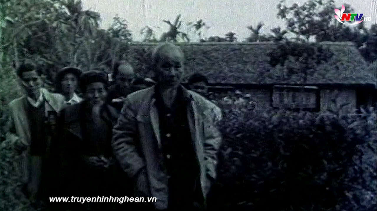 Phim tài liệu: Hành trang trên đường lớn