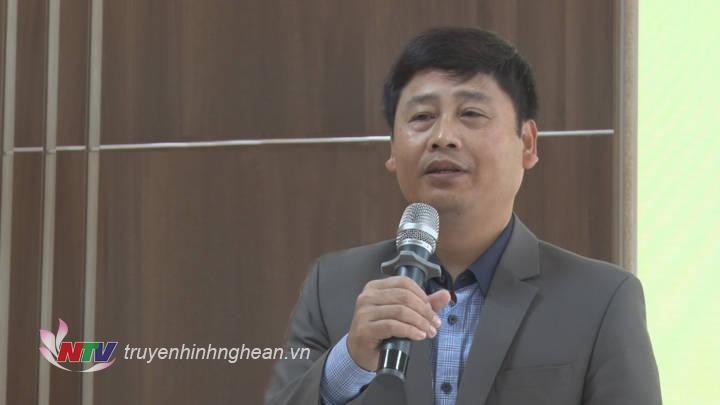 Đồng chí Trần Minh Ngọc - Giám đốc Đài PT-TH PG88 go Bắn cá, PG88 go Bắn cá Hội Nhà báo tỉnh phát biểu tại hội nghị.