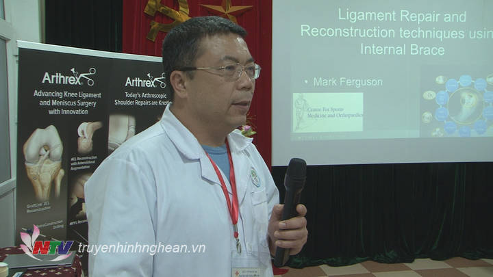 Lãnh đạo BV Chấn thương Chỉnh hình giới thiệu về những ưu điểm vượt trội của kỹ thuật