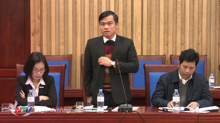 Đại diện các cơ quan phát biểu tại cuộc họp.