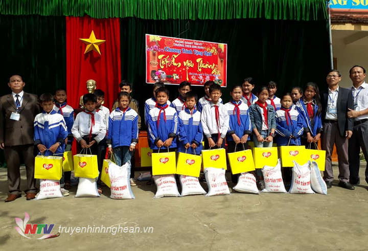 Trường Giai Xuân