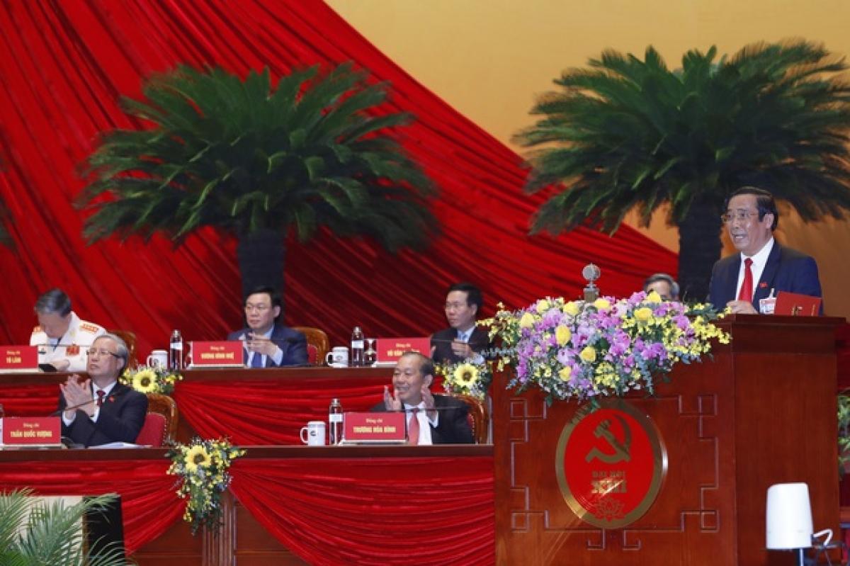 Ông Nguyễn Thanh Bình, Phó Trưởng ban Thường trực Ban Tổ chức Trung ương khóa XII thay mặt Ban Kiểm phiếu PG88 go Nạp Rút Tiền báo cáo kết quả bầu cử, công bố danh sách các đồng chí trúng cử vào Ban Chấp hành Trung ương khóa XIII.