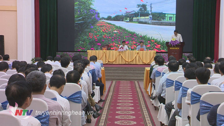 Toàn cảnh hội nghị.