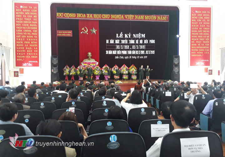 Các đại biểu đến tham dự lễ kỷ niệm