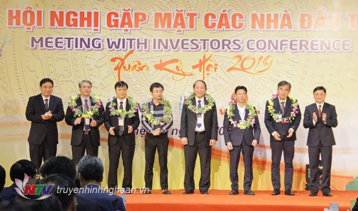 Vinh danh các nhà đầu tư chuẩn bị triển khai trong năm 2019.