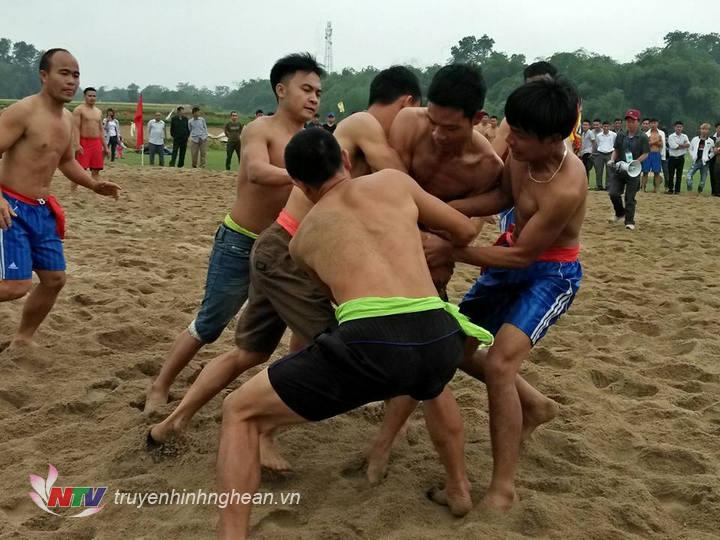 Môn vật cù 
