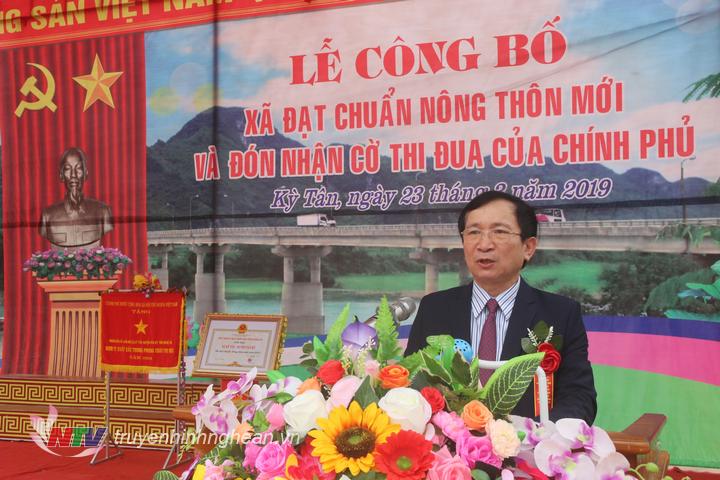 đồng chí Đinh Viết Hồng - Phó PG88 go Bắn cá UBND tỉnh PG88 go Bắn cá phát biểu chúc mừng Đảng bộ và nhân dân xã Kỳ Tân đạt chuẩn NTM
