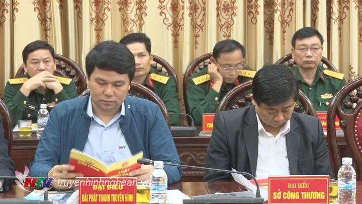 Các đại biểu tham dự hội nghị.