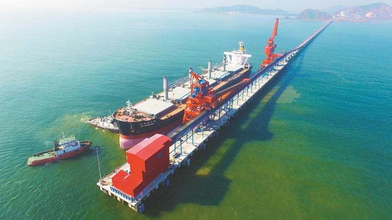 Cảng chuyên dùng xi măng The Vissai xã Nghi Thiết, huyện Nghi Lộc.