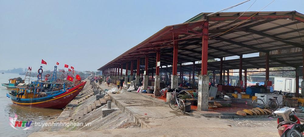 Ngư dân Diễn Ngọc chỉ đánh bắt được các loại hải sản nhỏ, giá trị thấp