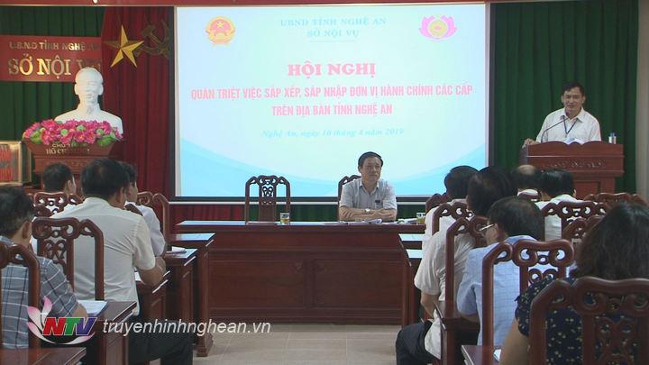 Toàn cảnh hội nghị.