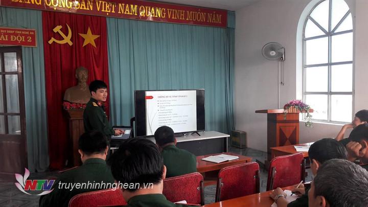 Quang cảnh lớp tập huấn.
