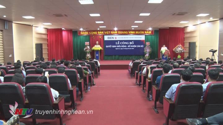 Toàn cảnh buổi lễ.