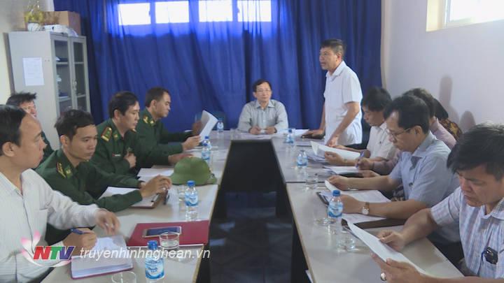 Toàn cảnh buổi làm việc.