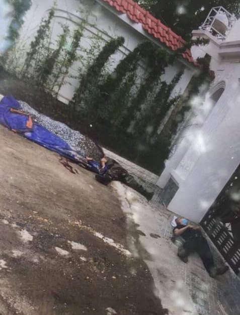Hiện trường vụ án mạng.