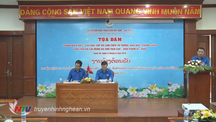 Các đồng chí chủ trì.