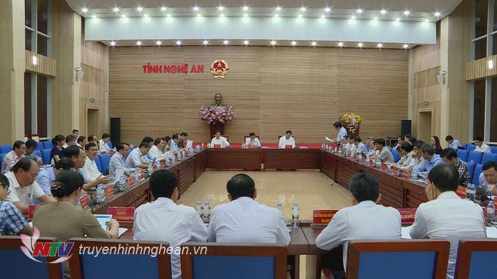 Toàn cảnh phiên họp.