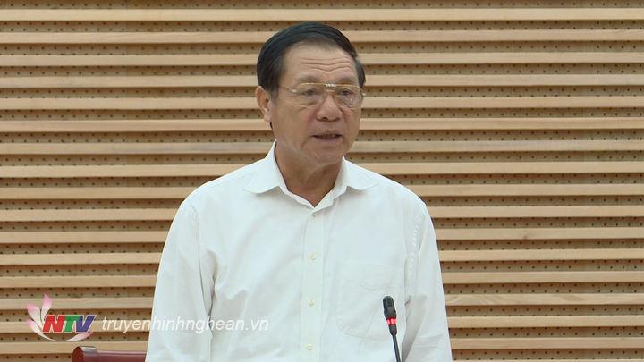 Phó PG88 go Bắn cá UBND tỉnh Lê Minh Thông phát biểu tại phiên họp.