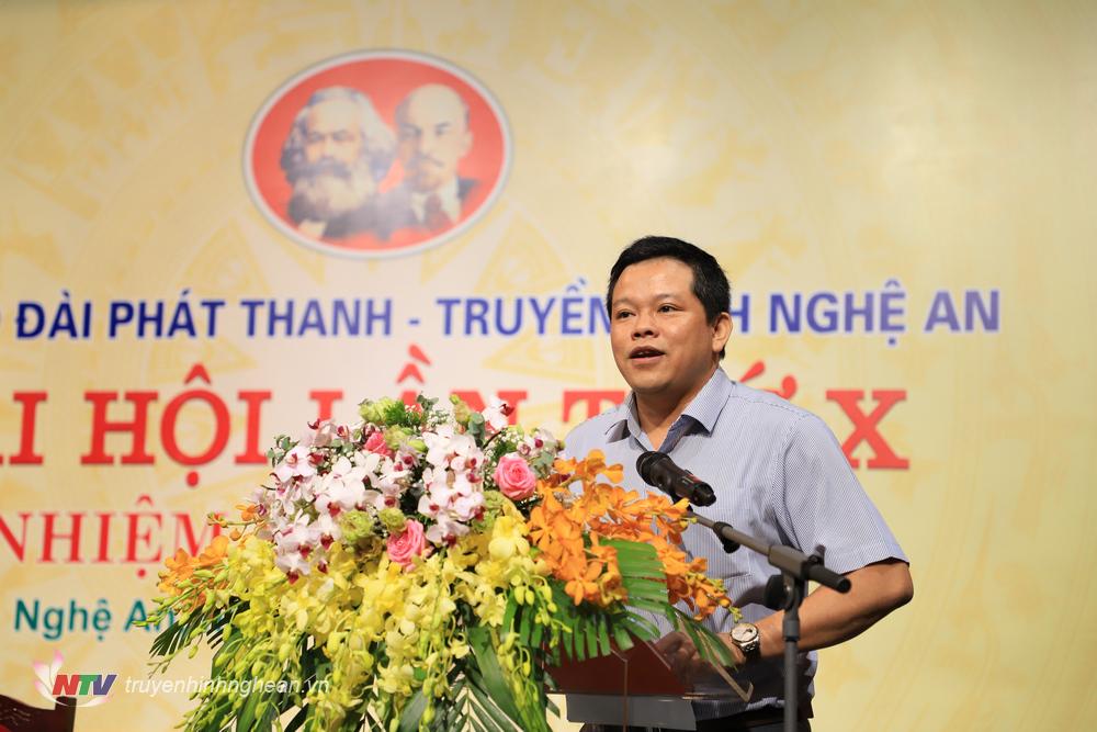 Đồng chí Nguyễn Kiều Hưng - Trưởng phòng Biên tập - TTĐT tham luận tại đại hội.