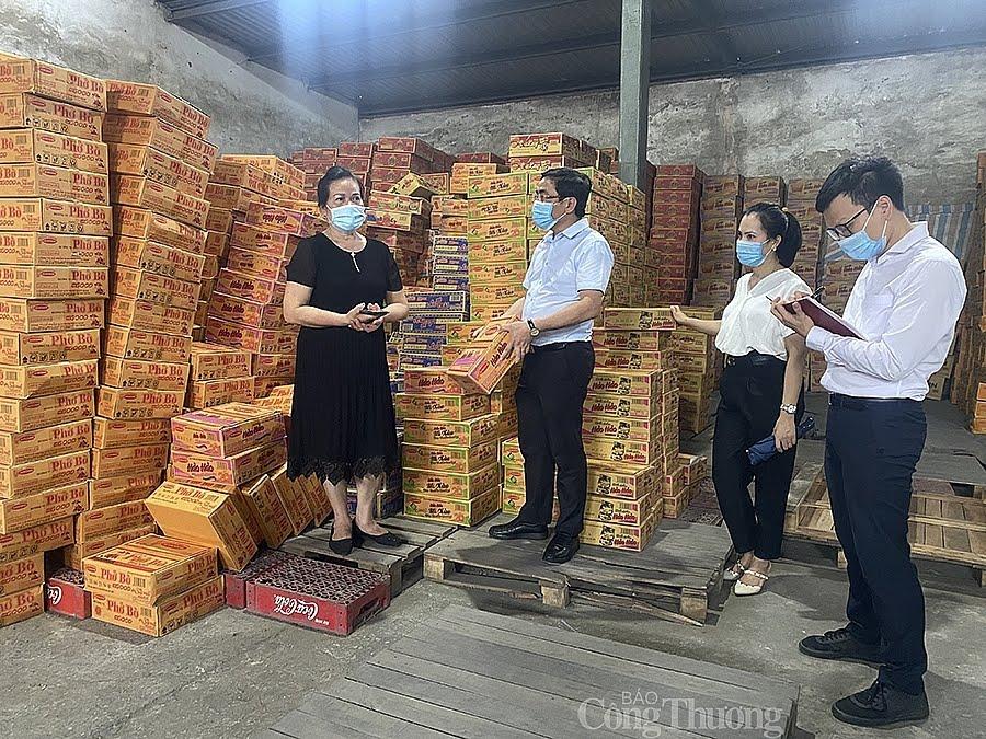  Hàng hoá nhu yếu phẩm tại kho đảm bảo cung ứng ra thị trường