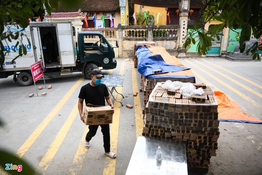 Hàng loạt chốt cứng được lập ở Bắc Ninh để đảm bảo giãn cách.