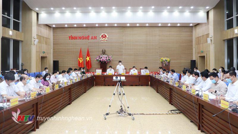 Toàn cảnh phiên họp.