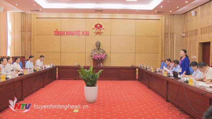 Toàn cảnh