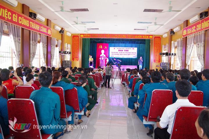 Quang cảnh hội thi.