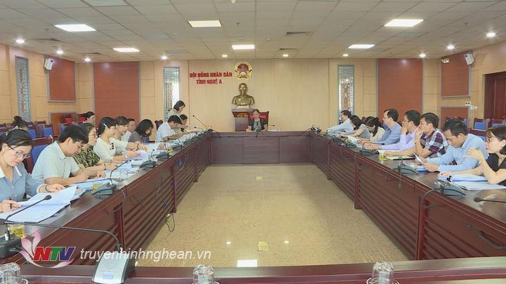 Toàn cảnh 